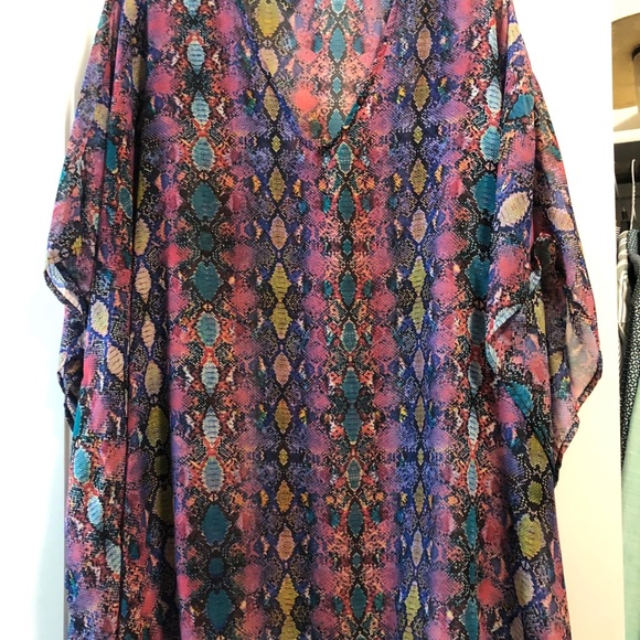 Tops for sale! - Picture 15 of 15